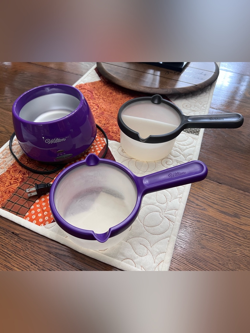 Wilton Candy Melts Melting Pot With 2 Dipping Pots 🍡